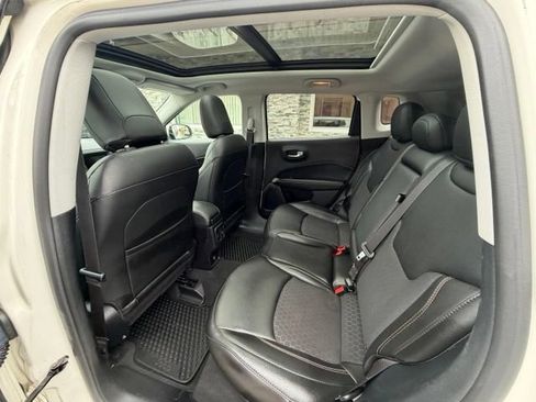 Used 2020 Jeep Compass Latitude AWD/4WD image 15