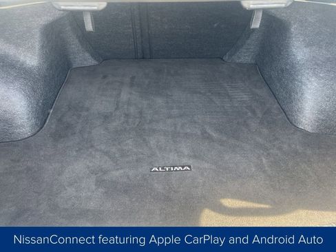Used 2025 Nissan Altima 2.5 SV image 38