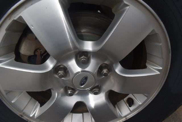 Used 2010 Ford Escape Limited AWD/4WD image 9