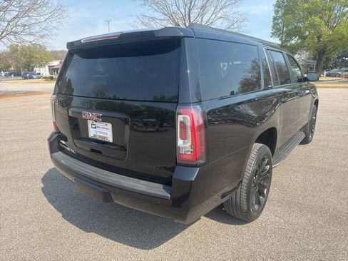 Used 2019 GMC Yukon XL SLT w/ Open Road Package image 5