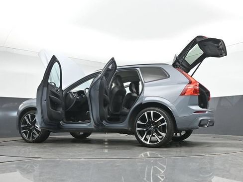Used 2023 Volvo XC60 B5 Ultimate w/ Climate Package FWD image 56
