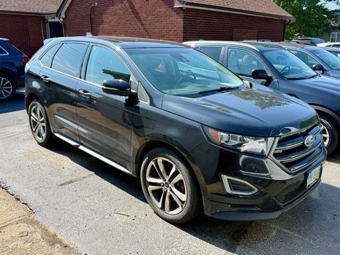 Used 2015 Ford Edge Sport w/ Equipment Group 401A AWD/4WD image 2