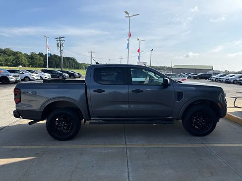 Used 2025 Ford Ranger XLT w/ Equipment Group 301A High AWD/4WD image 3