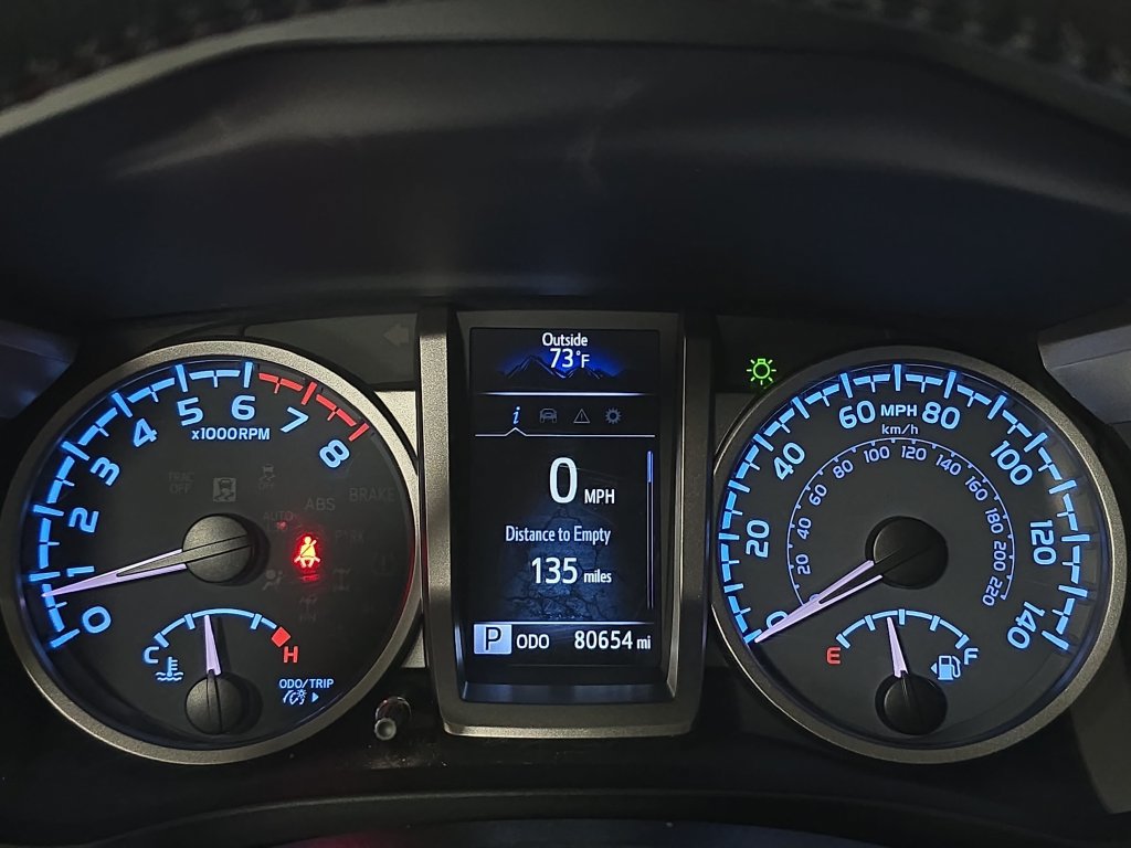 Used 2021 Toyota Tacoma SR5 w/ Technology Package AWD/4WD image 15