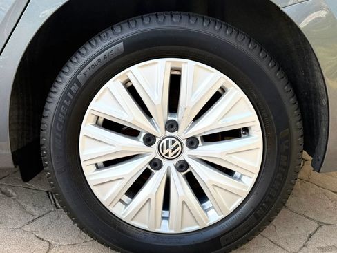 Used 2020 Volkswagen Jetta S FWD image 43