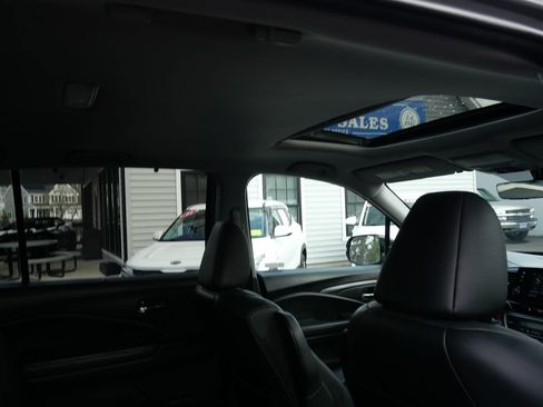 Used 2021 Honda Pilot Special Edition image 28