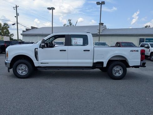 Used 2024 Ford F250 XL w/ 360-Degree Camera Package AWD/4WD image 9