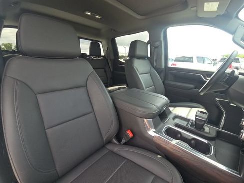 Used 2025 GMC Sierra 1500 SLT w/ SLT Premium Package AWD/4WD image 22