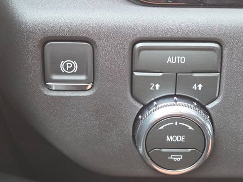 Used 2026 GMC Sierra 1500 Elevation AWD/4WD image 25