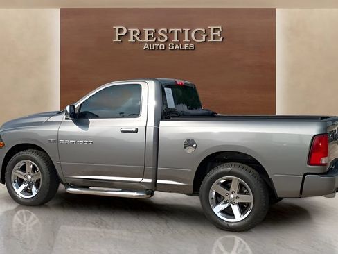 Used 2012 RAM 1500 Express RWD image 16