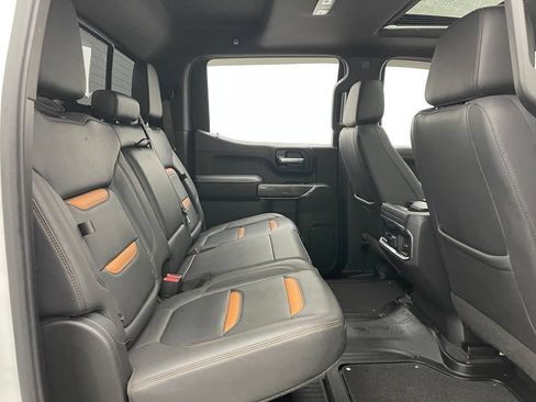 Used 2022 GMC Sierra 1500 AT4 w/ AT4 Preferred Package AWD/4WD image 37