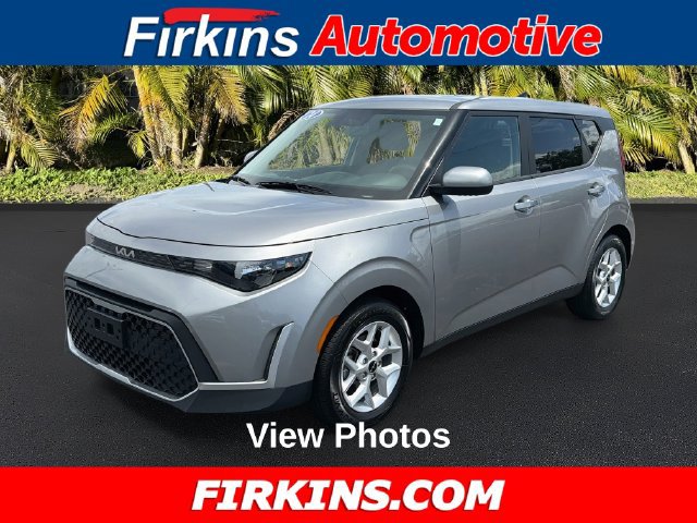 Used 2024 Kia Soul LX w/ Option Group 015 FWD image 1