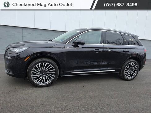 Used 2022 Lincoln Corsair AWD w/ Premium Package image 2