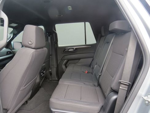Certified 2025 Chevrolet Tahoe LS RWD image 15