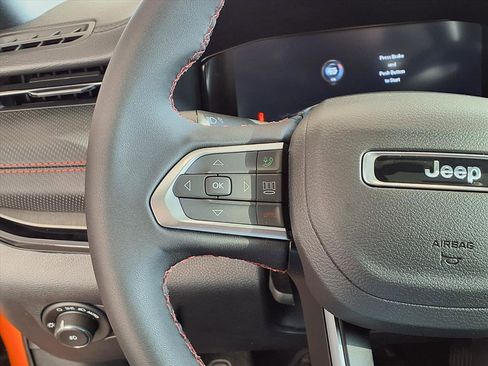 New 2026 Jeep Compass Trailhawk w/ Sun, Sound & Navigation Group image 18