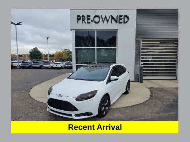 Used 2014 Ford Focus ST w/ Equipment Group 202A FWD image 1