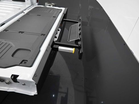 Used 2025 Ford F150 Raptor image 23