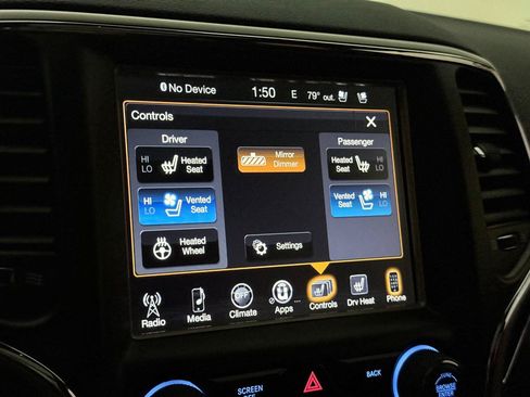 Used 2016 Jeep Grand Cherokee Limited 75th Anniversary AWD/4WD image 35