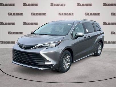 New 2026 Toyota Sienna LE