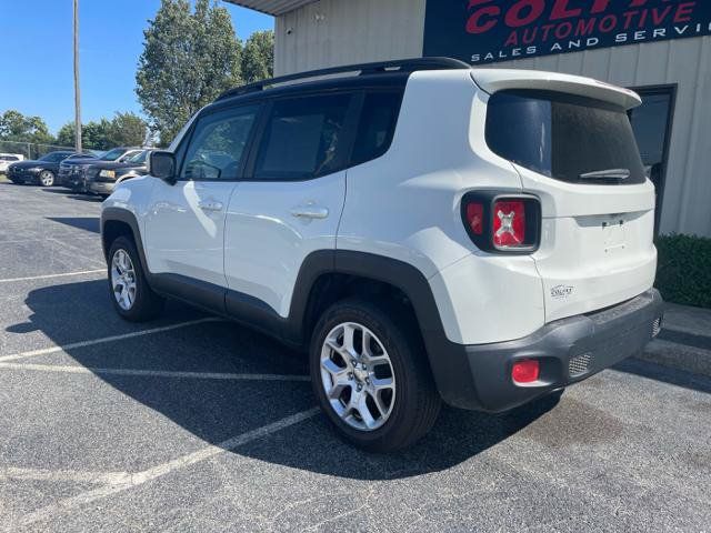 Used 2016 Jeep Renegade Latitude w/ Cold Weather Group AWD/4WD image 8
