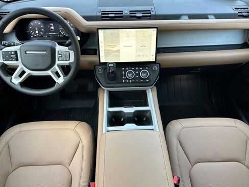 New 2026 Land Rover Defender 110 X-Dynamic SE image 14
