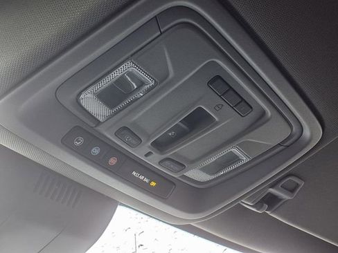 Used 2022 Chevrolet Silverado 1500 LT w/ All Star Edition Plus image 13