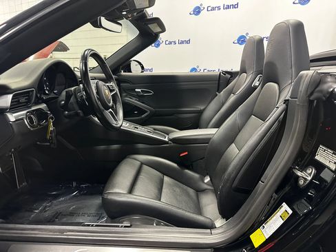 Used 2019 Porsche 911 Carrera image 13