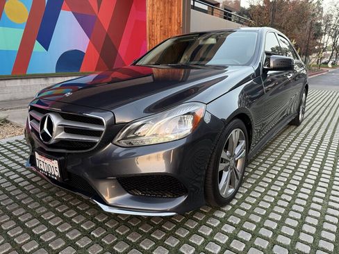 Used 2014 Mercedes-Benz E 350 Sedan image 8