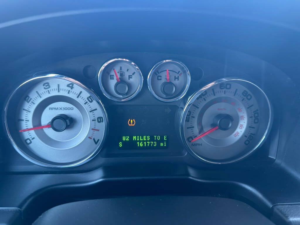 Used 2010 Ford Edge Limited FWD image 16