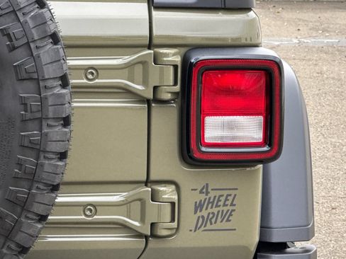 New 2026 Jeep Wrangler Sport AWD/4WD image 25