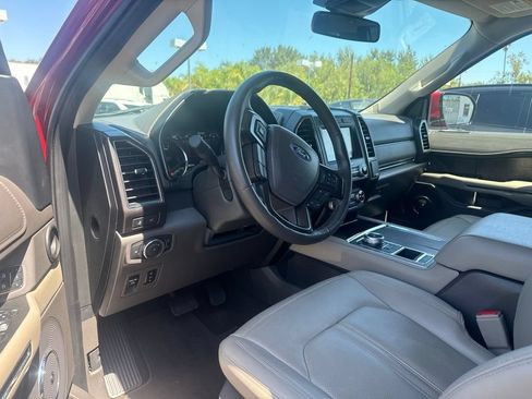 Used 2021 Ford Expedition Limited RWD image 10