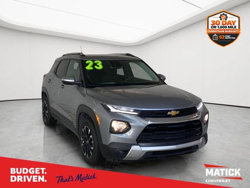 Used 2023 Chevrolet TrailBlazer LT w/ Convenience Package AWD/4WD image 1