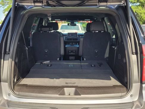 Used 2021 Chevrolet Tahoe LT RWD image 10