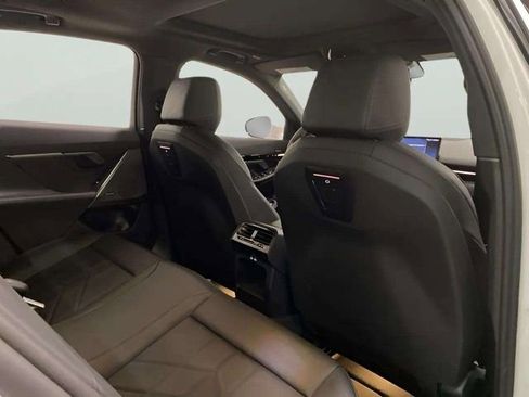 Used 2025 BMW 530i image 16