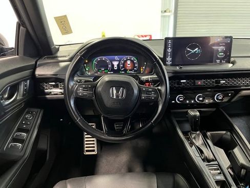 Used 2024 Honda Accord Sport image 21