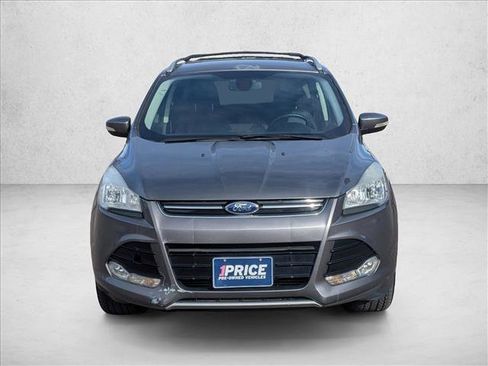 Used 2014 Ford Escape Titanium image 2