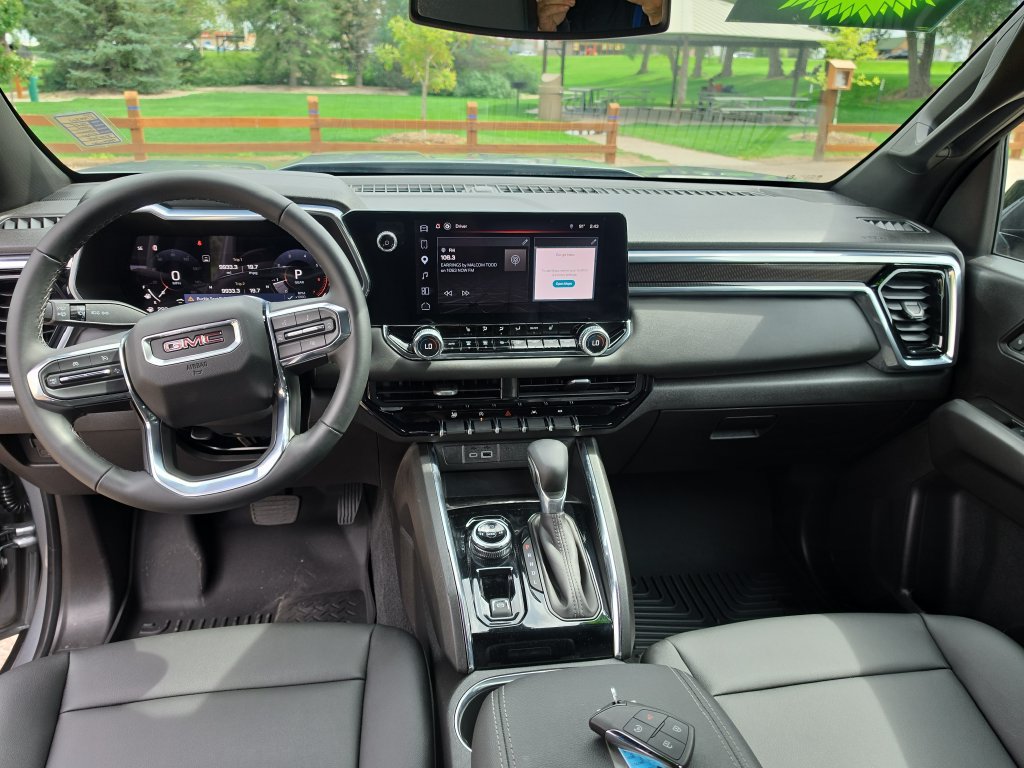 Used 2025 GMC Canyon Elevation w/ Convenience Package AWD/4WD image 14