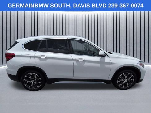 Used 2021 BMW X1 xDrive28i w/ Premium Package AWD/4WD image 4
