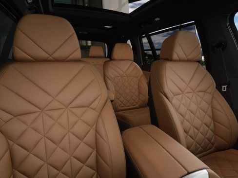 New 2026 BMW X7 xDrive40i w/ M Sport Package image 11