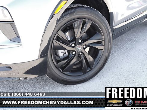 New 2026 Buick Encore GX Sport Touring image 9