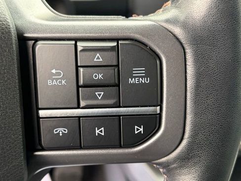 Used 2024 Ford F150 Lightning Lariat image 19