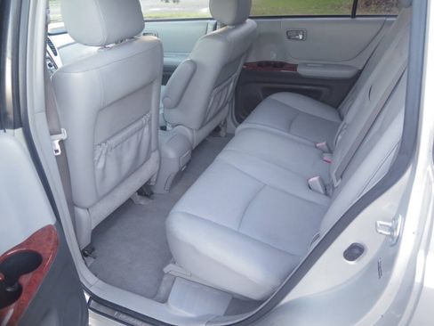 Used 2005 Toyota Highlander Limited AWD/4WD image 14