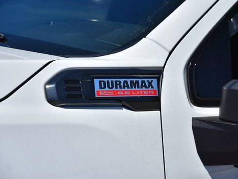 Certified 2024 GMC Sierra 2500 AT4 image 7