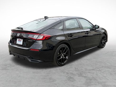 Used 2023 Honda Civic Sport image 6