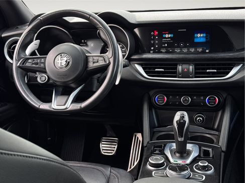 Used 2022 Alfa Romeo Stelvio Sprint image 26