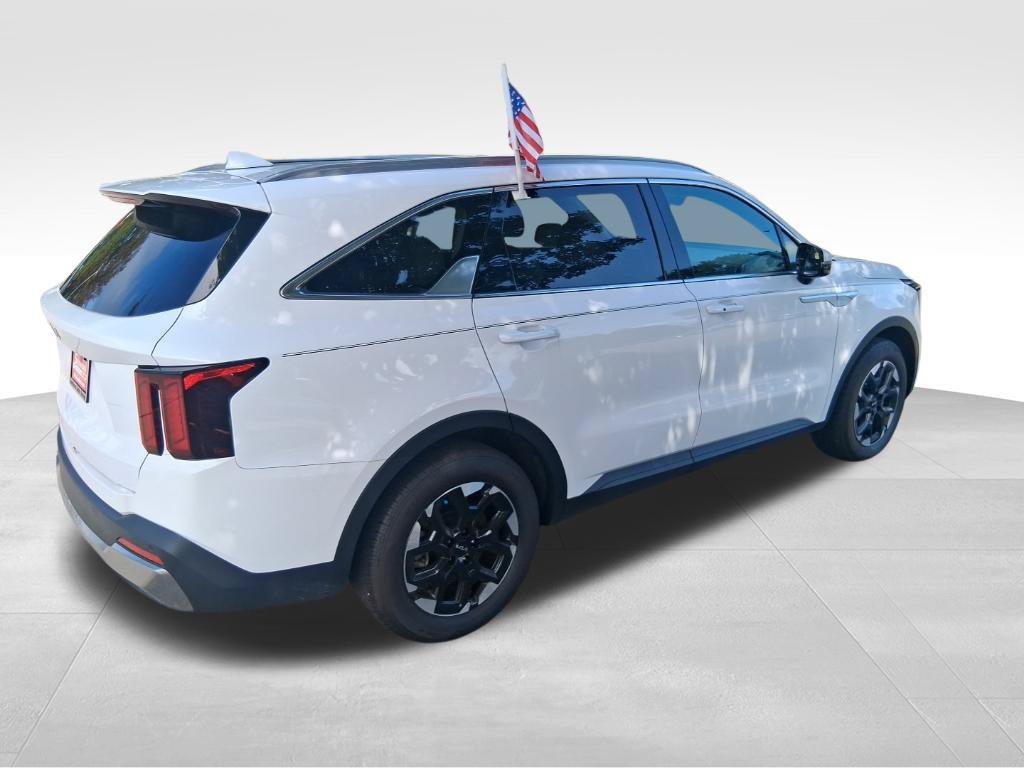 Used 2024 Kia Sorento S w/ Panoramic Sunroof Package FWD image 5