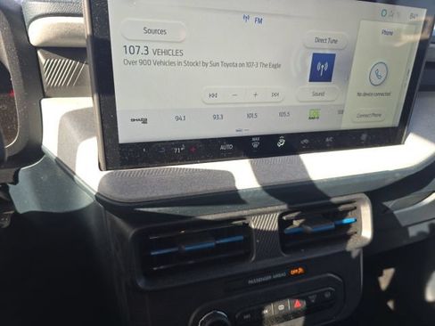 Used 2025 Ford Maverick XLT FWD image 11