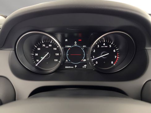 Used 2019 Land Rover Discovery Sport HSE image 26