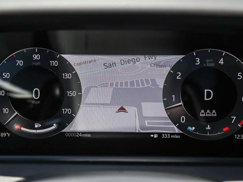 New 2026 Land Rover Range Rover Velar Dynamic SE image 20