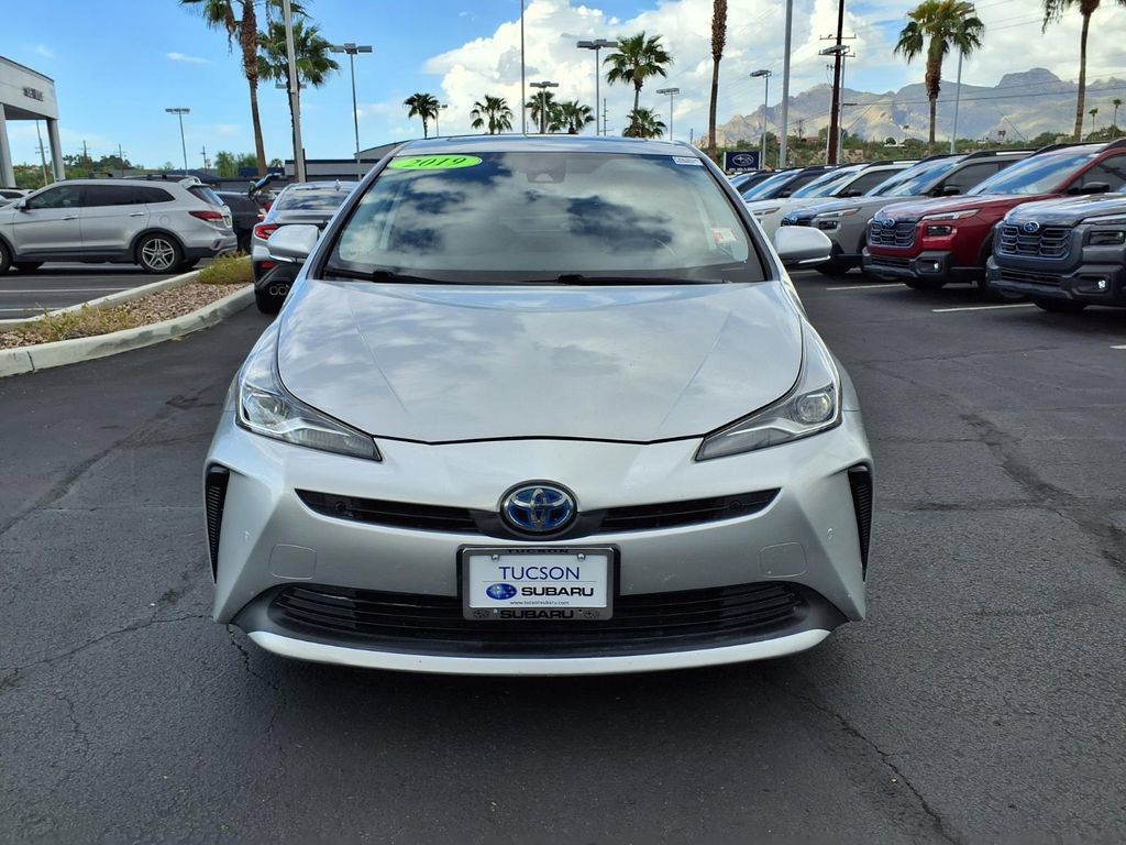 Used 2019 Toyota Prius Limited w/ Premium Convenience Package FWD image 8